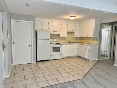 29 Sherman St unit 4, Foxborough, MA 02035 - photo 3