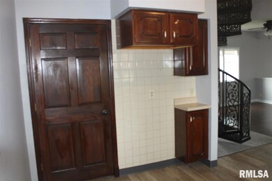 2135 Jefferson Ave, Davenport, IA 52803 - photo 5