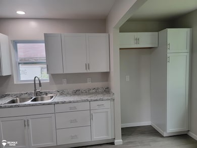 12040 Benson Rd, Mount Morris, MI 48458 - photo 7