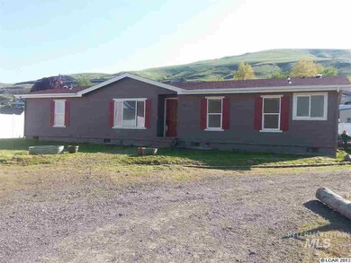 312 Wilson St, Asotin, WA 99402 - photo 2