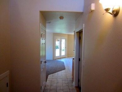 2196 NW North Hill Dr, Grants Pass, OR 97526 - photo 5