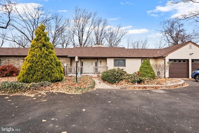 164 Trenton Rd, Langhorne, PA 19047 - photo 2