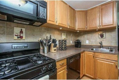 704 2nd Ave, Folsom, PA 19033 - photo 6