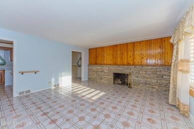 1 Familyroom 2