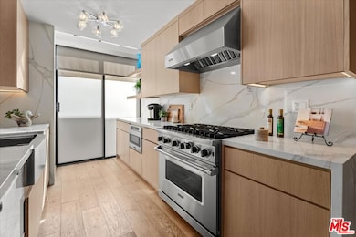 817 5th St unit B, Santa Monica, CA 90403 - photo 3