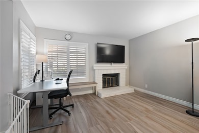 576 N Clemson Dr unit 114, Anaheim, CA 92801 - photo 6