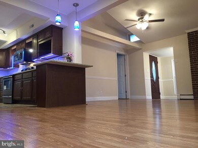 329 Appletree Dr, Levittown, PA 19055 - photo 5