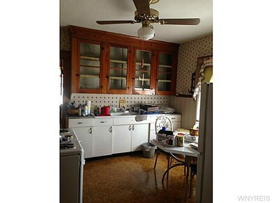 38 Mariemont Ave, Buffalo, NY 14220 - photo 4