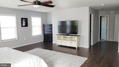 17 Banner Spring Cir, Stafford, VA 22554 - photo 6