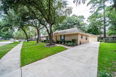 15027 Forest Lodge Dr, Houston, TX 77070 - photo 3