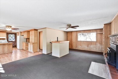 Living Room2