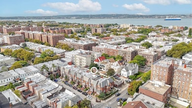 6806 Madeline Ct, Brooklyn, NY 11220 - photo 6