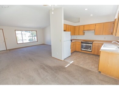 Kitchen/Living Room