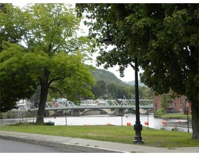 28 Conway St, Shelburne Falls, MA 01370 - photo 3