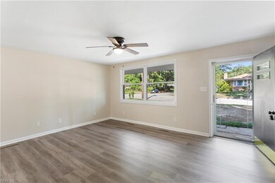 107 Hermitage Rd, Newport News, VA 23606 - photo 6