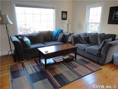 Living Room. Nice relaxing area.