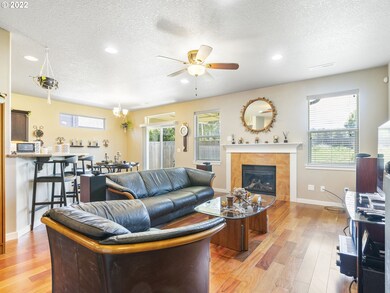 3468 Oakcrest Dr, Forest Grove, OR 97116 - photo 5