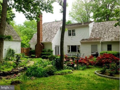 6621 Saint Mark Ct, Alexandria, VA 22306 - photo 3