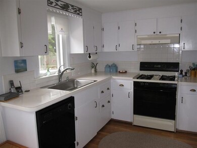 24 Charles St, South Dennis, MA 02660 - photo 6