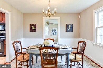 2802 King St, Alexandria, VA 22302 - photo 7