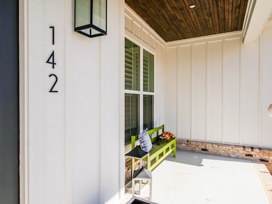 142 Downing St, Oxford, MS 38655 - photo 3