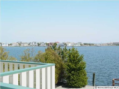 284 Dutchmans Point Rd, Mantoloking, NJ 08738 - photo 4