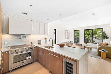 104 Newel St unit 2, New York, NY 11222 - photo 6