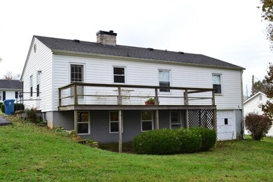 769 Maple Ave, Harrodsburg, KY 40330 - photo 5