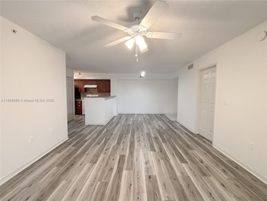 655 SW 111th Way unit 2016, Pembroke Pines, FL 33025 - photo 6