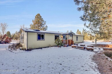 002_0211218 E Laurel Rd