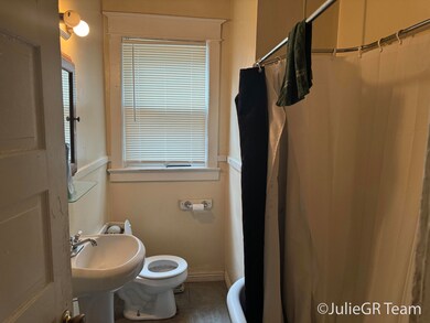 6 Downstairs Bathroom
