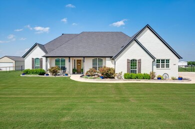 325 Palo Alto Dr, Springtown, TX 76082 - photo 2