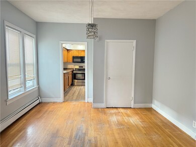 11 Downing St, Providence, RI 02907 - photo 4