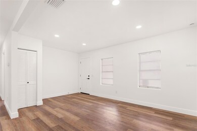 6910 Vermont Dr, Tampa, FL 33619 - photo 6