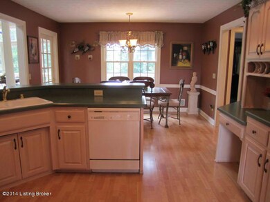 17Diamond Ct - Kitchen (1)