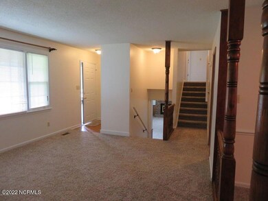 2610 Northwoods Dr, Jacksonville, NC 28540 - photo 3