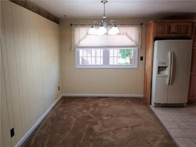 2306 Midland Dr, Erie, PA 16506 - photo 4