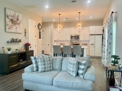 8211 Coffee St, Houston, TX 77033 - photo 2