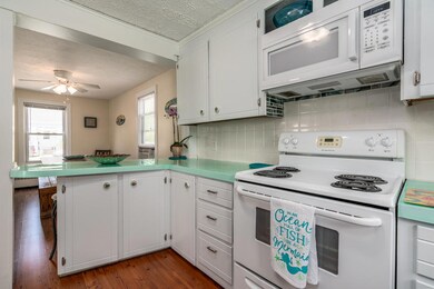 128 Union Ave, Old Orchard Beach, ME 04064 - photo 5