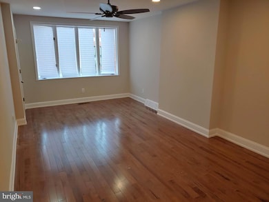 2040 S 18th St unit 1, Philadelphia, PA 19145 - photo 2