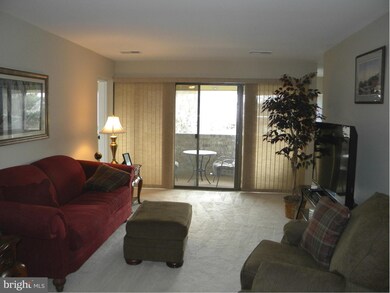 427 Christopher Ave unit 54, Gaithersburg, MD 20879 - photo 3