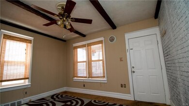 827 Wall St, Allentown, PA 18109 - photo 4