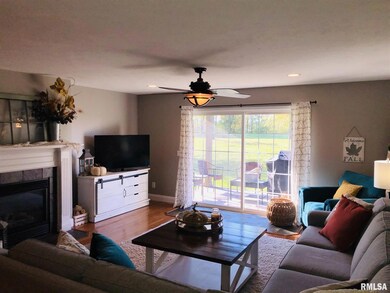 4529 N Tallgrass Ln unit 106D, Peoria, IL 61615 - photo 6