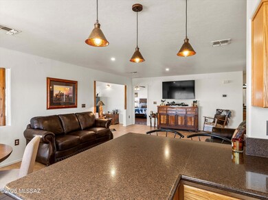 705 N Cliket Dr, Oracle, AZ 85623 - photo 6