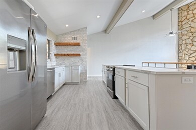 Kitchen - Level 3