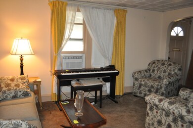 1265 Snyder Ave, Scranton, PA 18504 - photo 4