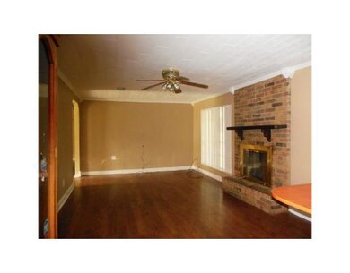 138 Wildwood Dr, Pineville, LA 71360 - photo 3