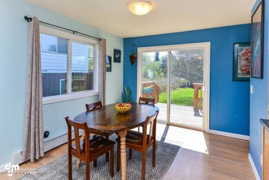 Dining Area & Patio Door