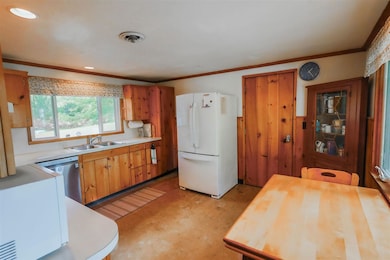 11076 Botsford Ln, Petoskey, MI 49770 - photo 6