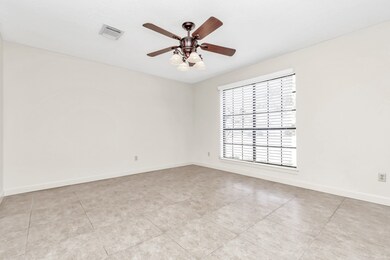 8315 Sparkling Springs Dr, Houston, TX 77095 - photo 7